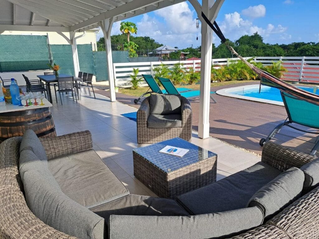Photo extérieur de la villa léone